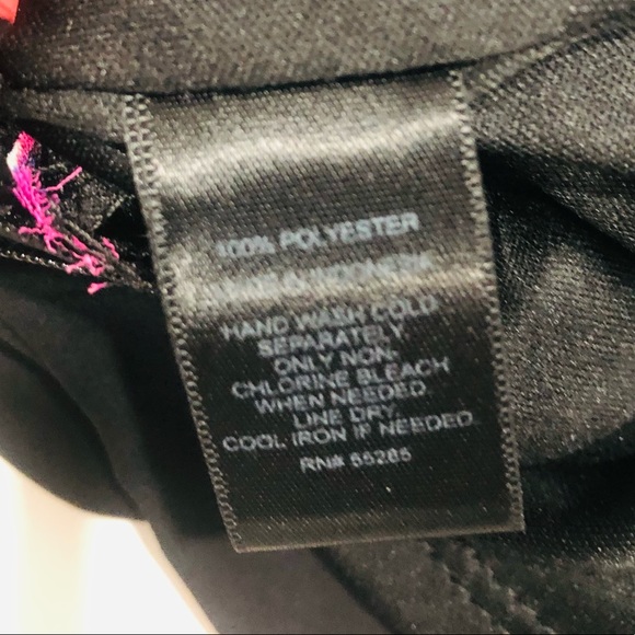 Express Floral Ruffle Romper - Picture 14 of 14